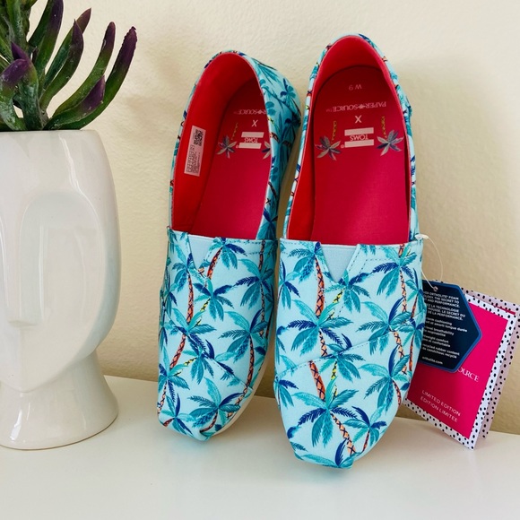 Toms Shoes New Toms X Paper Source Palm Print Espadrilles Flats